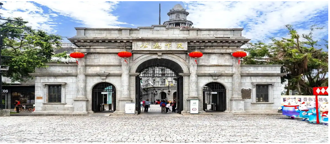 Hainan Island China Travel Guide