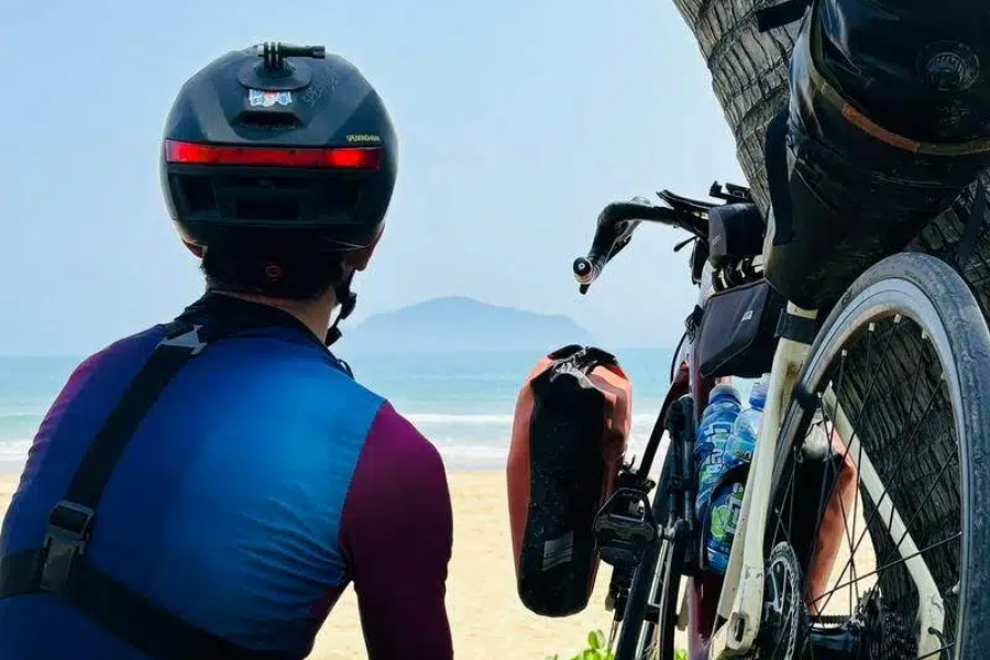 10-Day, 9-Night 800 KM Cycling Adventure: West to East Island Loop