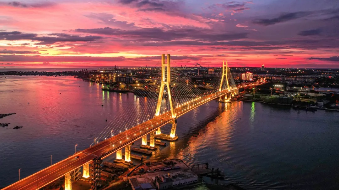 Hainan Island China Travel Guide