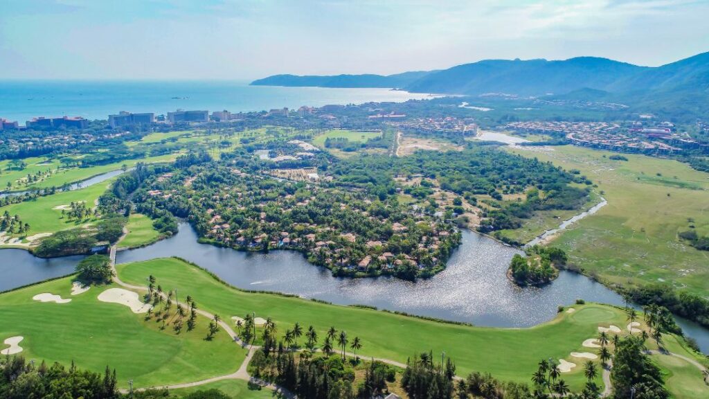 Grand Metrop Park Resort