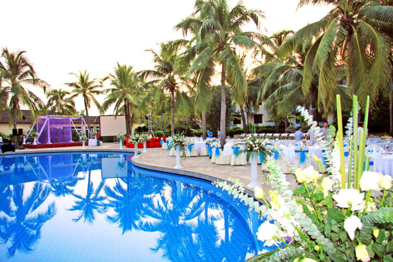 Sunshine Intime Resort Dadonghai Bay Hainan Island