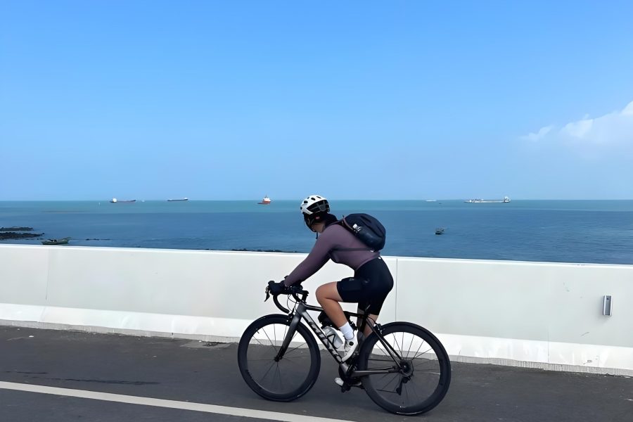 Hainan Island Middle Mountain Road Biking Expedition in 8 Days