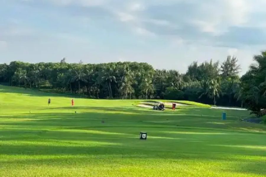 Haikou Mission Hills Golf Club Shadow Dunes No. 10 Course