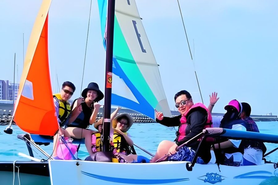 Sanya Hainan Monohull Sailboat Rental Package