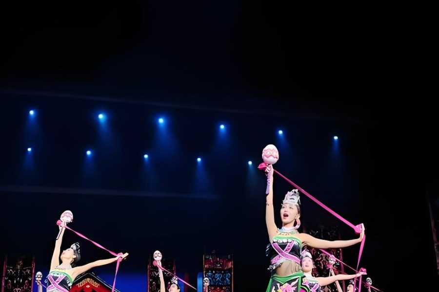 4 Days 3 Nights Hainan Discovery Package: Haikou, Baoting & Sanya