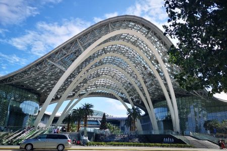 Hainan Launches Zero-Tariff Shopping for Island Residents