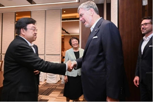 Italian Diplomacy Meets Hainan: Ambassador Ambrosetti Explores the FTP