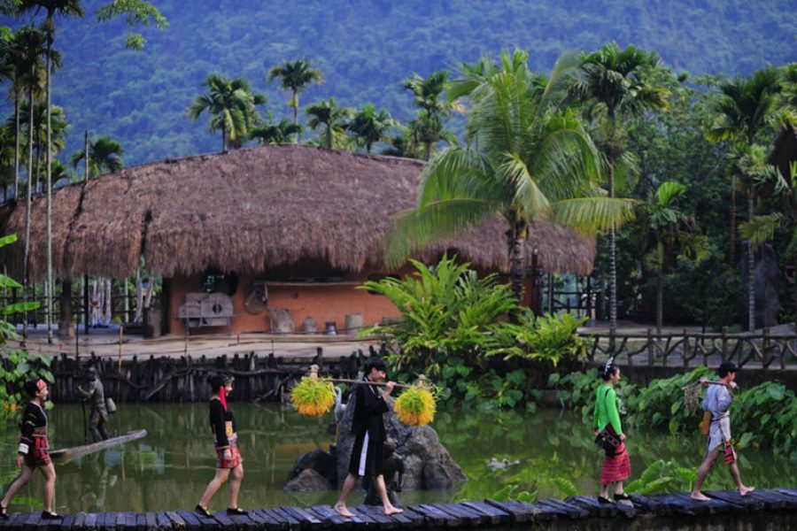 Binglanggu Village Baoting Hainan