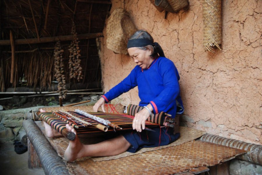 Binglanggu Village Baoting Hainan