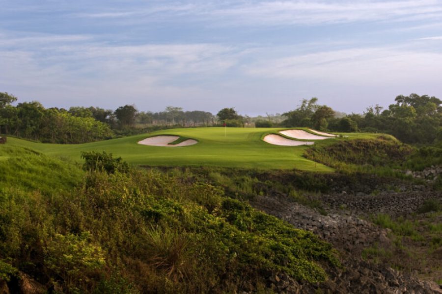 Mission Hills Golf Club Haikou Hainan