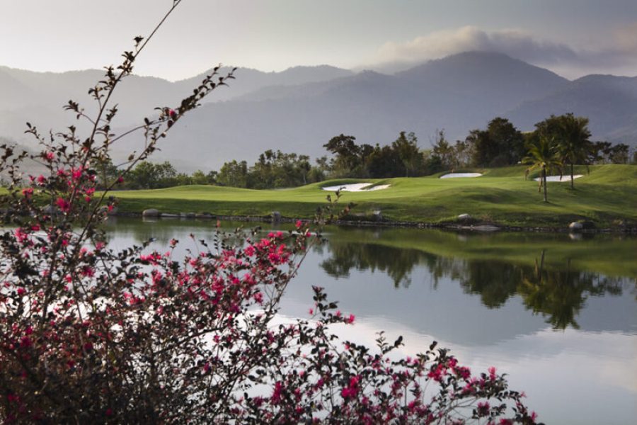 Qixianling Golf Club Baoting Hainan Island